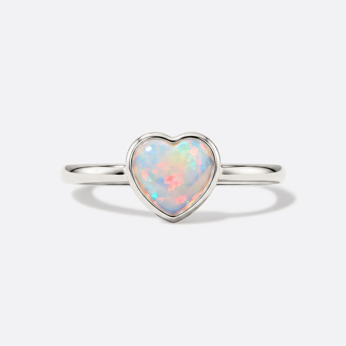 True Flame Oval Ring Crystal Opal Oro
