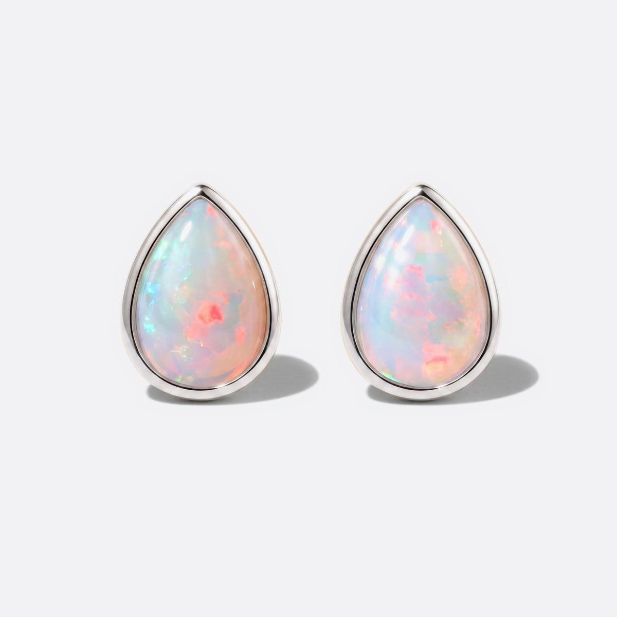White Opal / Silver