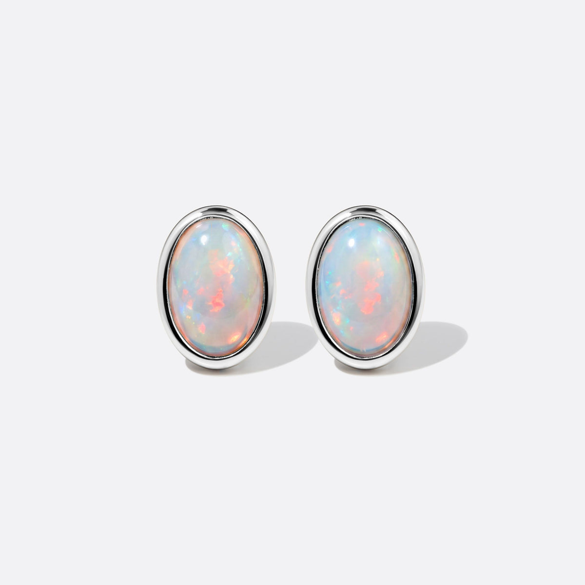 White Opal / Silver