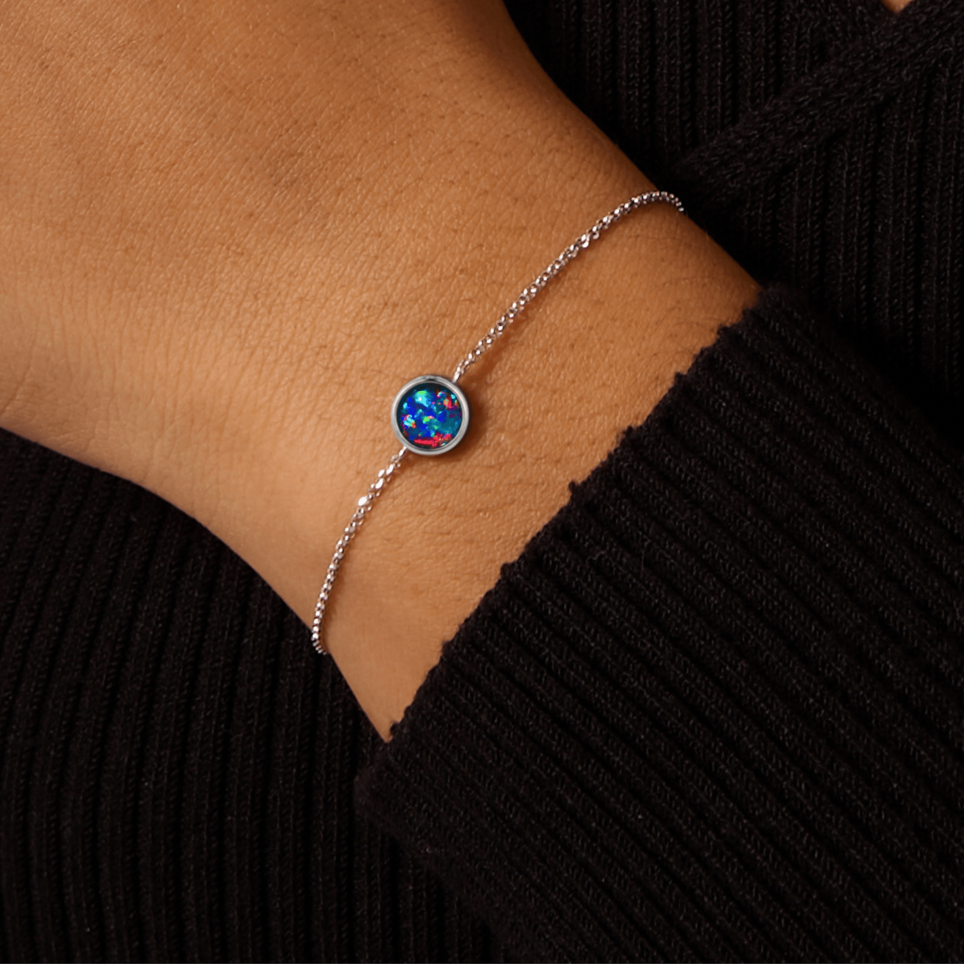 Circle of Colors Red - Armband | Liberty Angels