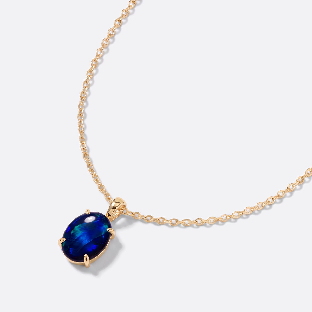 Opal-Kette 14K Gold, schwarzer Opal, schräg